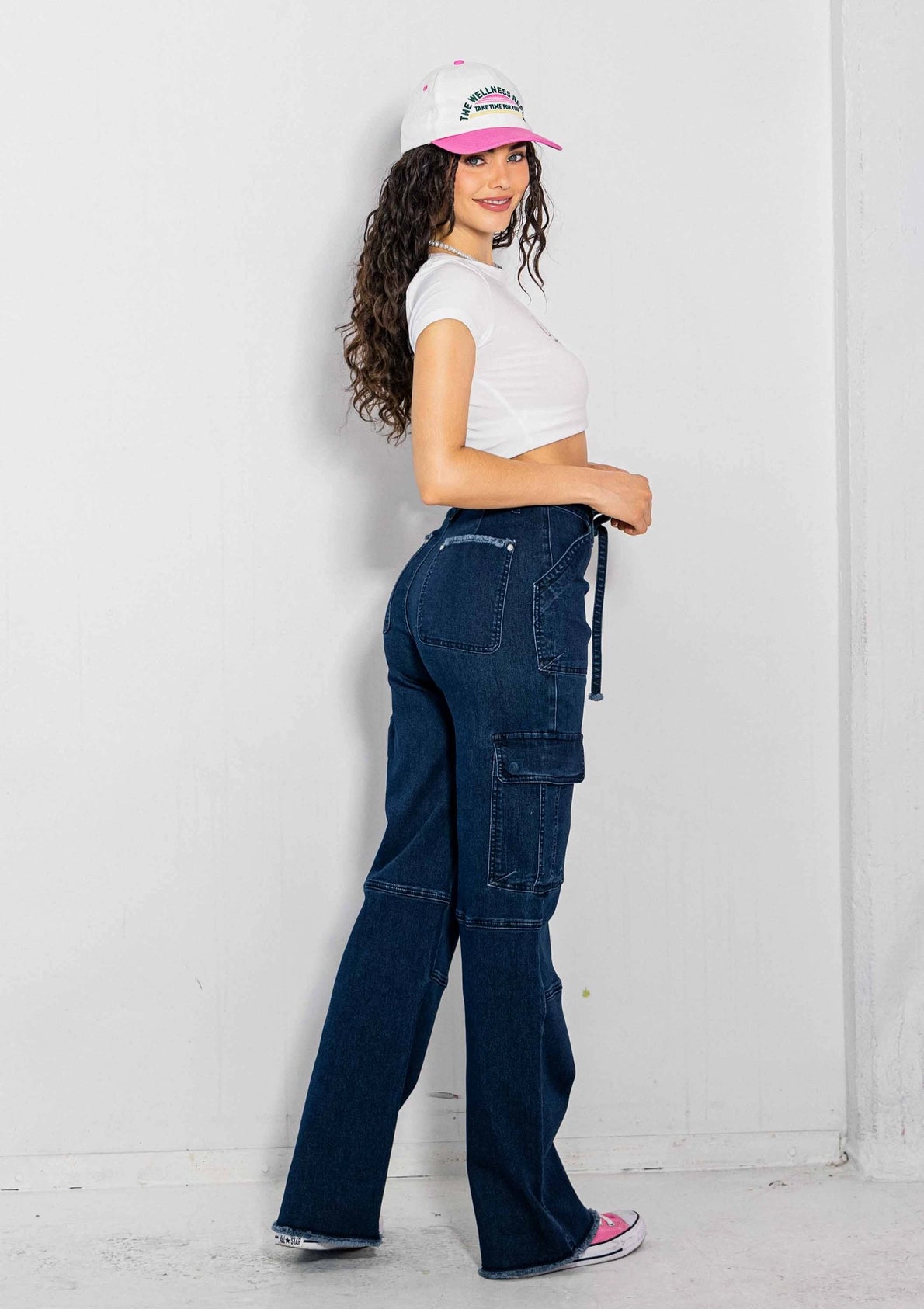 Mid-Rise Relaxed Cargo Jeans