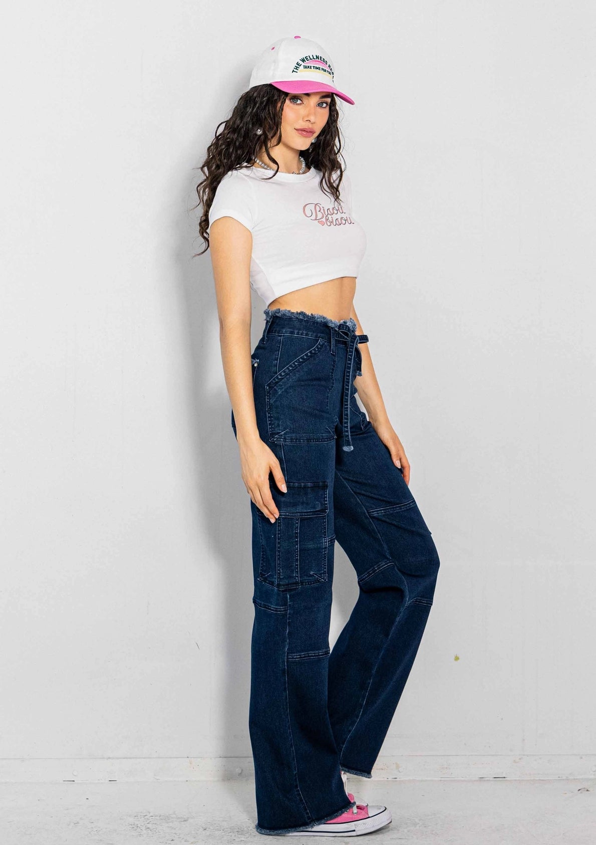 Mid-Rise Relaxed Cargo Jeans